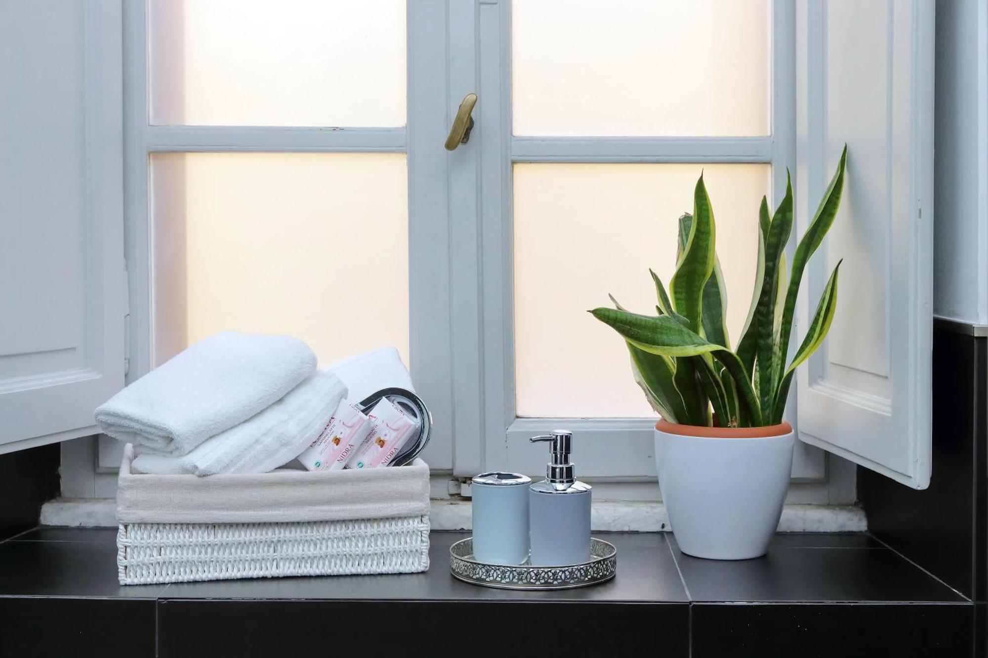 Luxury Apartment Vaticano-S'Peter Basilica - Netflix Wifi - Aircond โรม ภายนอก รูปภาพ